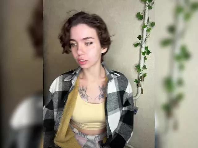 --INDICA-- on BongaCams 