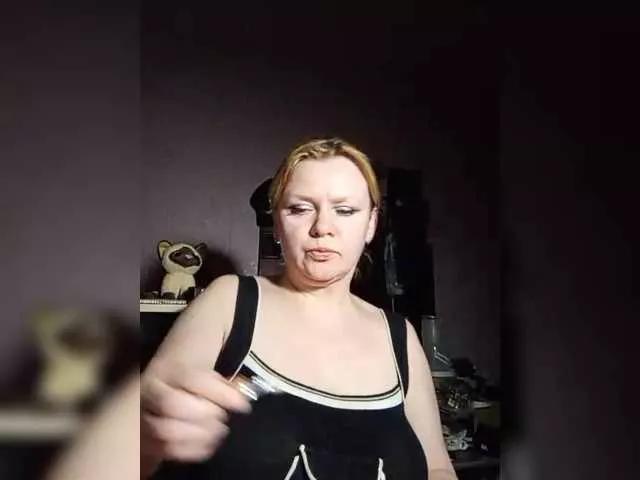 -Chiika- on BongaCams 