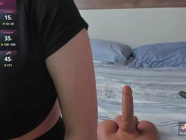 -fullmoon on BongaCams 