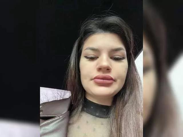 -MaybeBaby- on BongaCams 