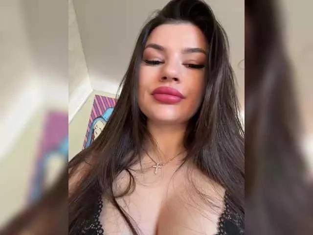 -MaybeBaby- on BongaCams 