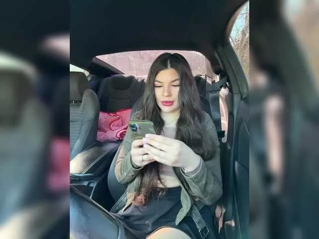 -MaybeBaby- on BongaCams 
