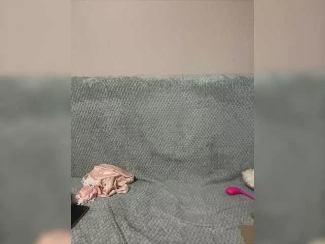 1-Di-1 on BongaCams 