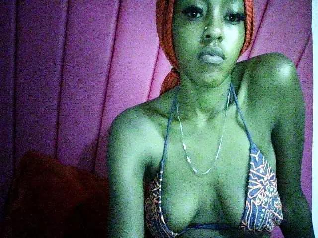 1spicy on BongaCams 