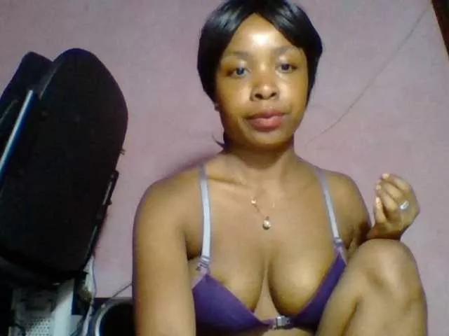 2sexyblackbabe on BongaCams 