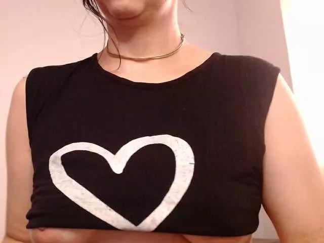 Abigailstone69 on BongaCams 