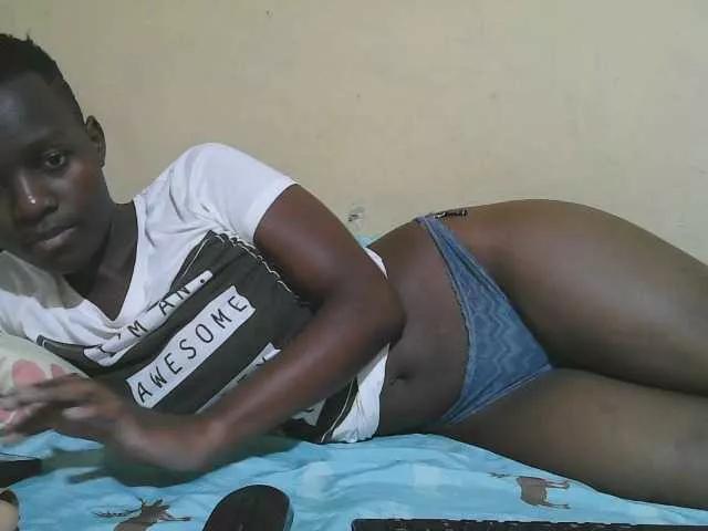 african-pussy1 on BongaCams 