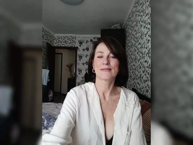 Agnes77 on BongaCams 