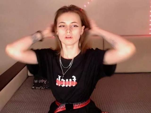 AlicaMontana on BongaCams 