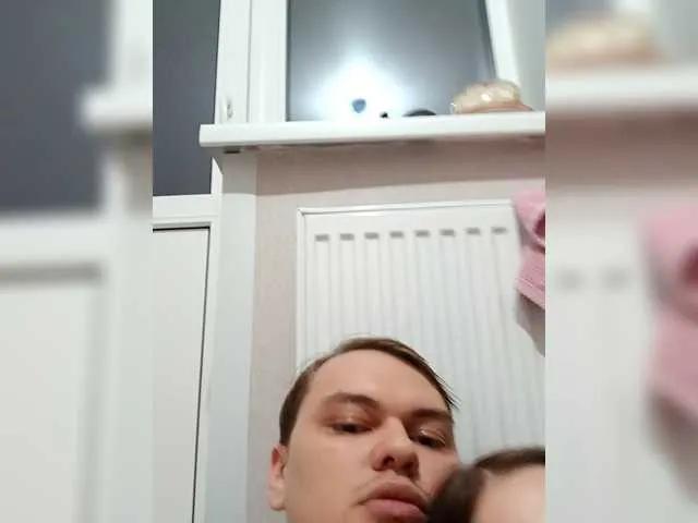 Discover naked model Alicekiss0012 Alicekiss0012 from BongaCams