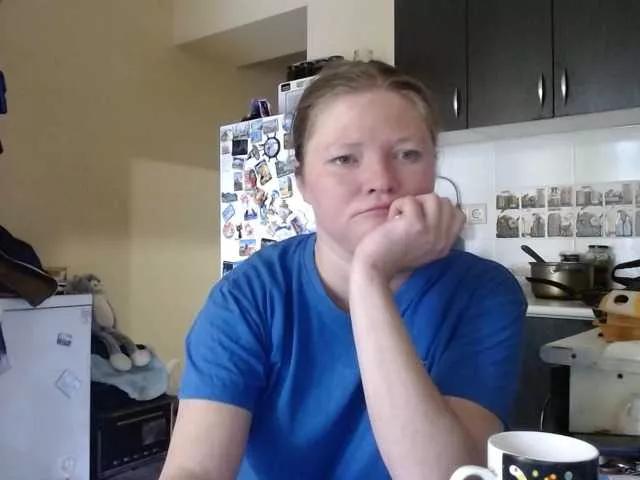 AliceLaKatana on BongaCams 