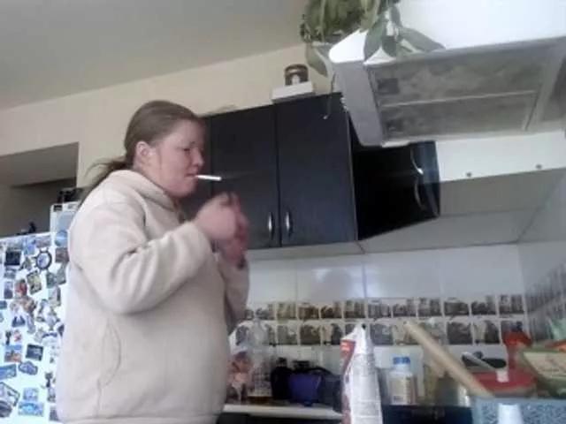 AliceLaKatana on BongaCams 