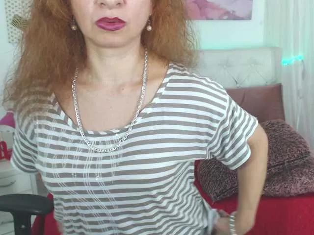 AliceMiller13 on BongaCams 