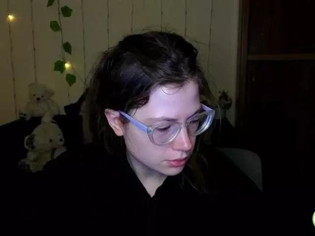 Aliciafolow009 on BongaCams 