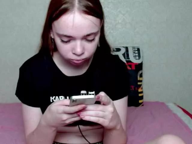 aliiicestone on BongaCams 