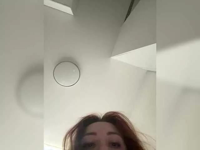 Alina-Lev on BongaCams