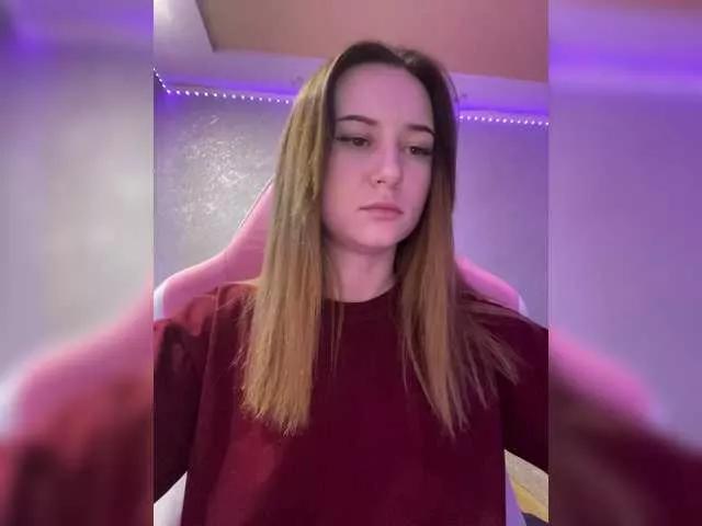Alisa21-1 on BongaCams 