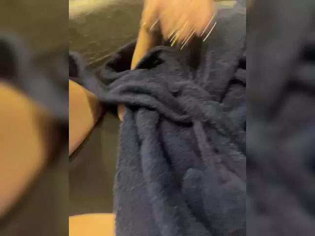 Offline AlisaKisa555 on BongaCams