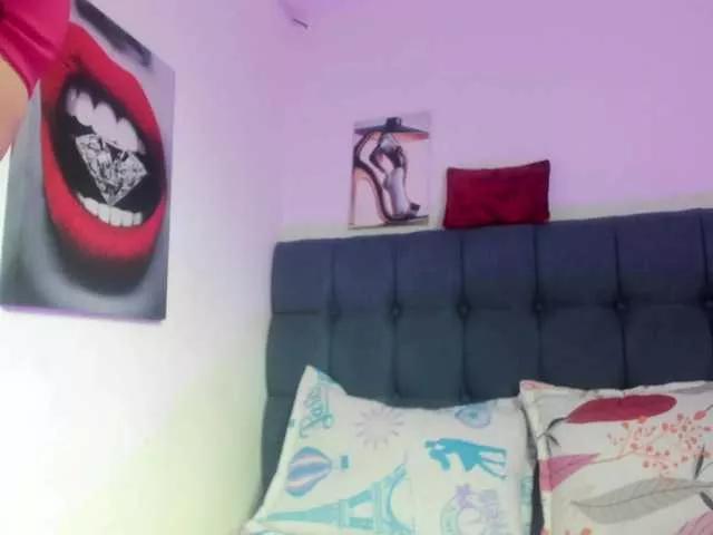Allizon-star1 on BongaCams 