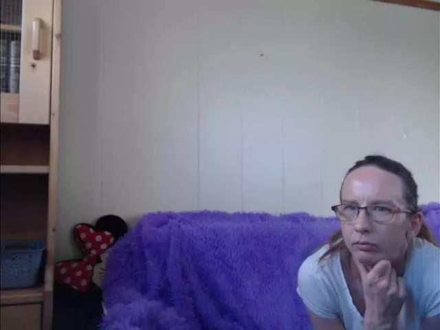 AmandaColl on BongaCams 