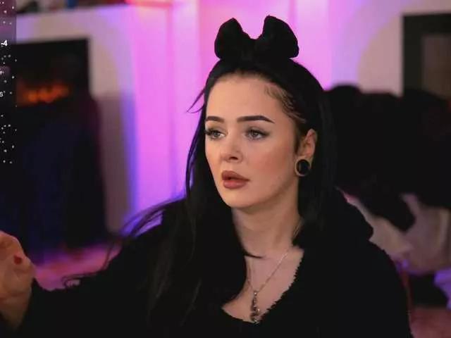 AmberKent on BongaCams 