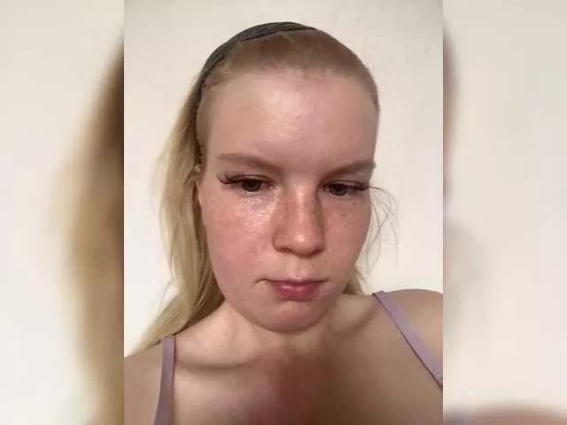 Amelia2004 on BongaCams 