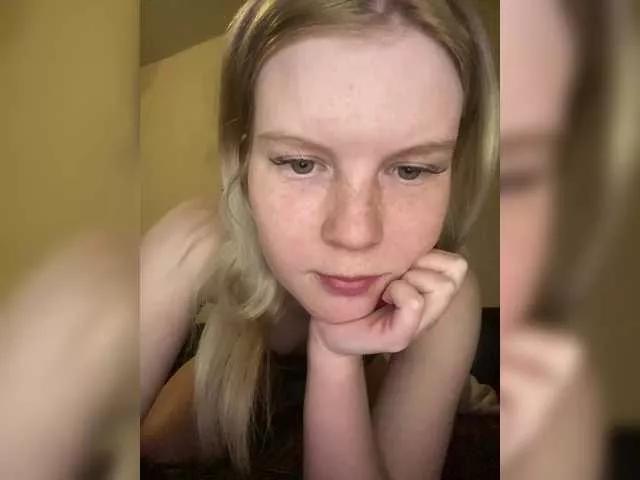 Amelia2004 on BongaCams 