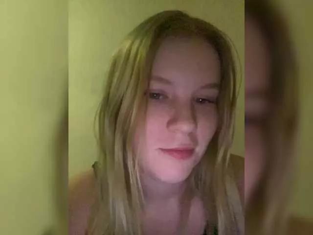 Amelia2004 on BongaCams 