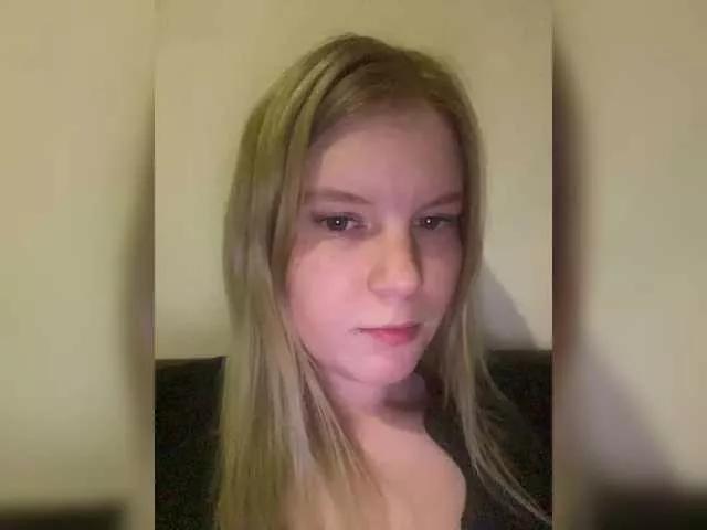 Amelia2004 on BongaCams 