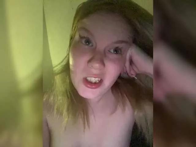 Amelia2004 on BongaCams 
