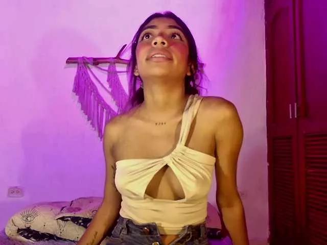 Offline anais-tgn on BongaCams