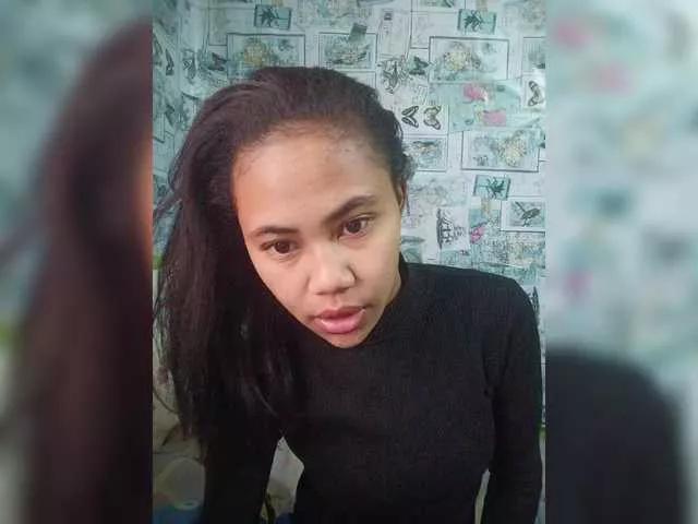 anaiss on BongaCams 