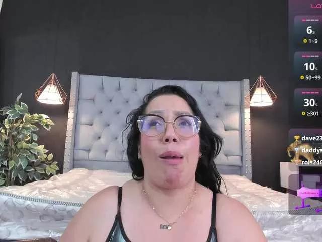 angeline-blake on BongaCams 