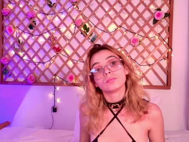 anie-torres on BongaCams 