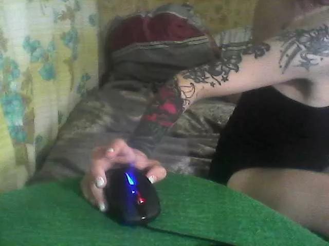 Arcgroza on BongaCams 