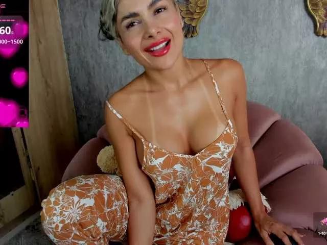 ariana-val on BongaCams 