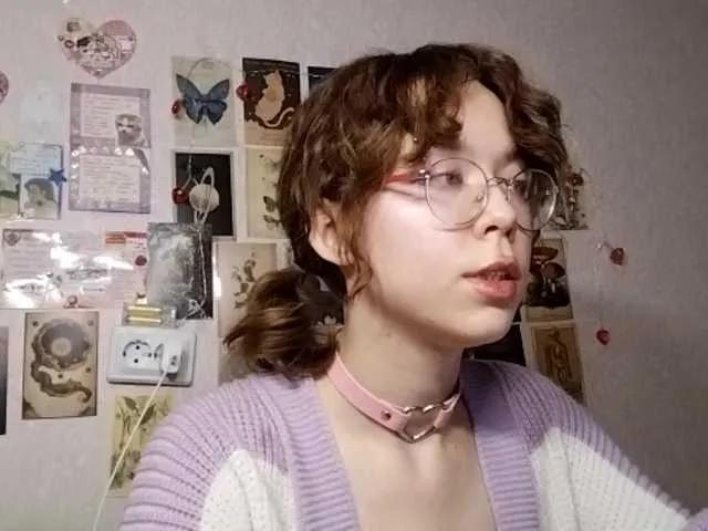 Explore AthenaPopple, she wants to masturbate for you AthenaPopple from BongaCams