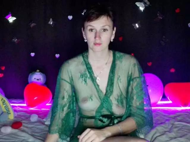 BADmoms on BongaCams 