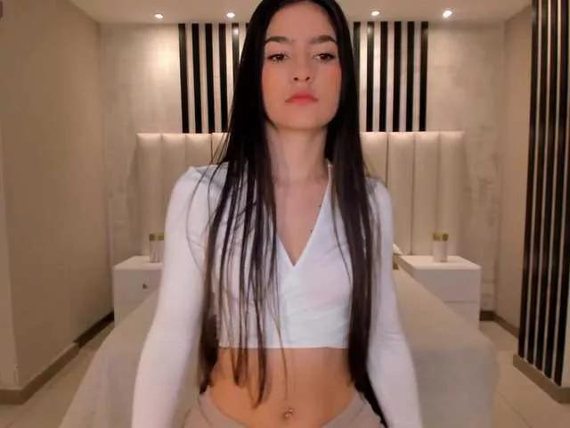 BellaClark on BongaCams 