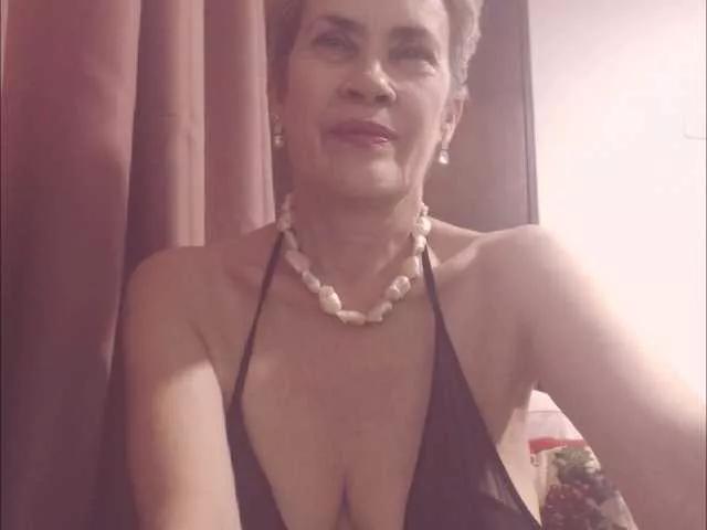 belleblondx on BongaCams 