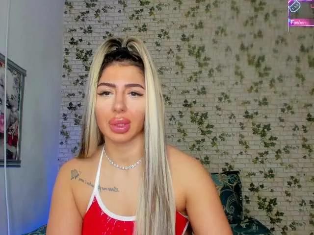 BelleHale on BongaCams 