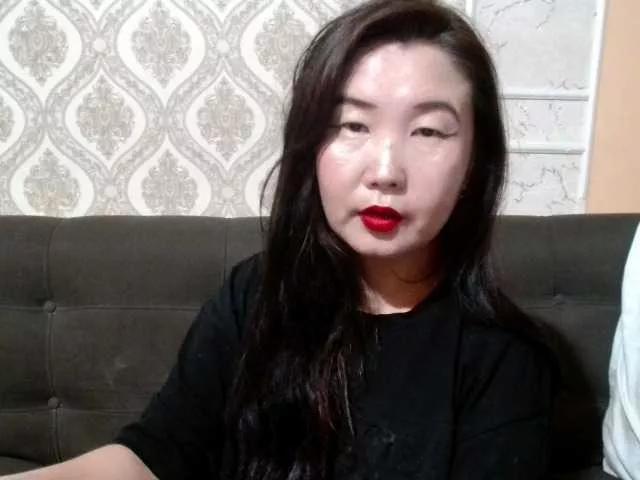 Bet-Lu on BongaCams 