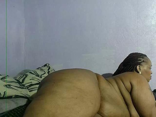 Big-Ass-Wilma on BongaCams 