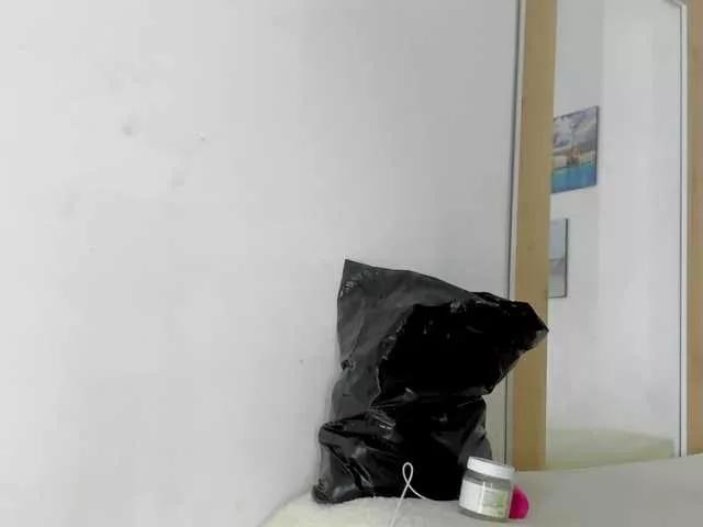 bigmom-22 on BongaCams 