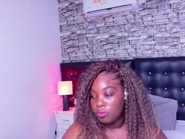 black-pussydoll on BongaCams 