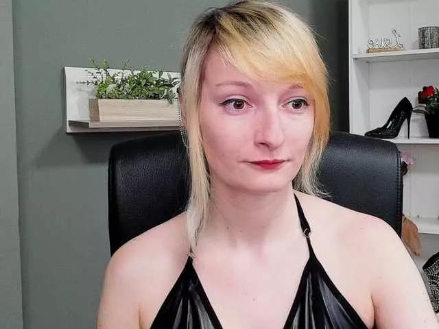 BlairPlay on BongaCams 