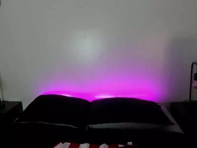 bonnyfox on BongaCams 