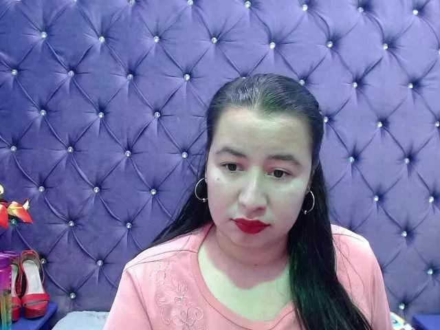 BulmaPrinces on BongaCams 