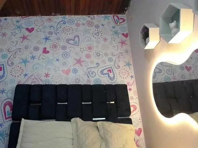 CAMILA-ROUS on BongaCams 