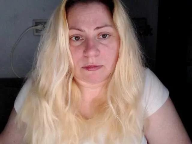 candycream74 on BongaCams 